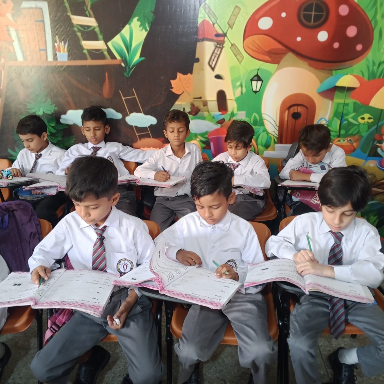 Reading Comprehension Skills at Gateway International School Lahore